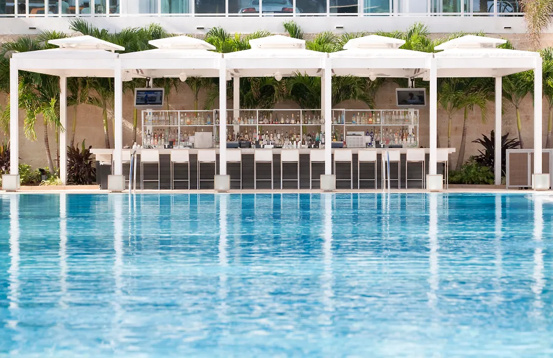 Fontainebleau Miami Beach-1