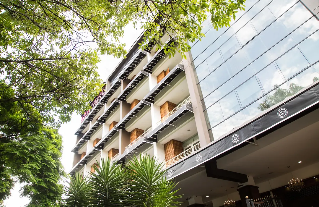 Hotel Du Parc-1
