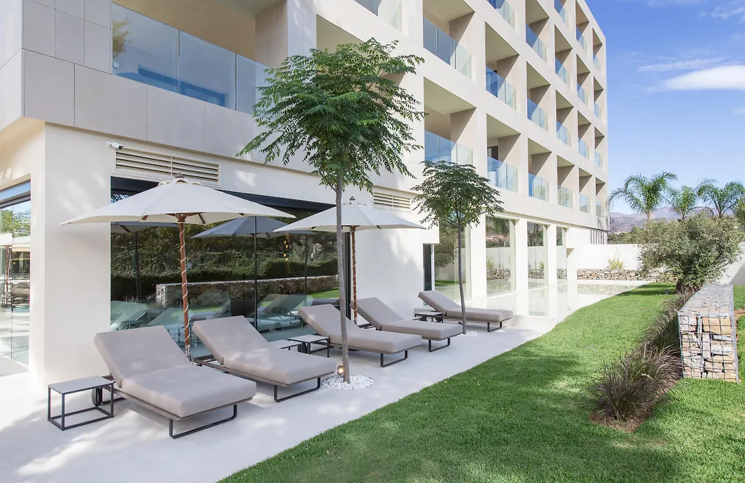 The Oasis By Don Carlos Resort (Adults Only)-1