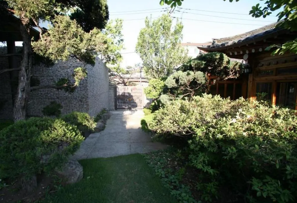 Bonum 1957 Hanok And Boutique-1