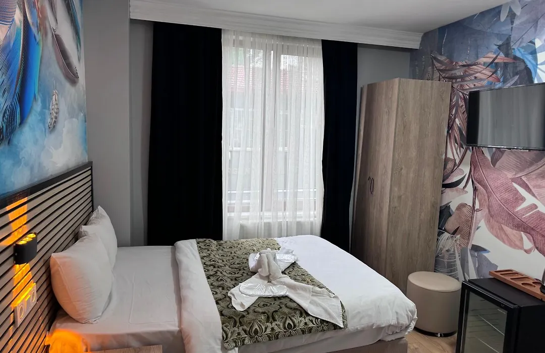 Rozza Hotel-1