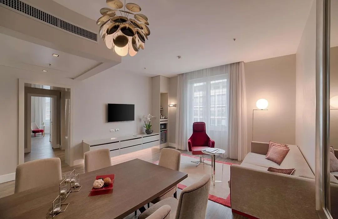 Nh Collection Palazzo Cinquecento-1