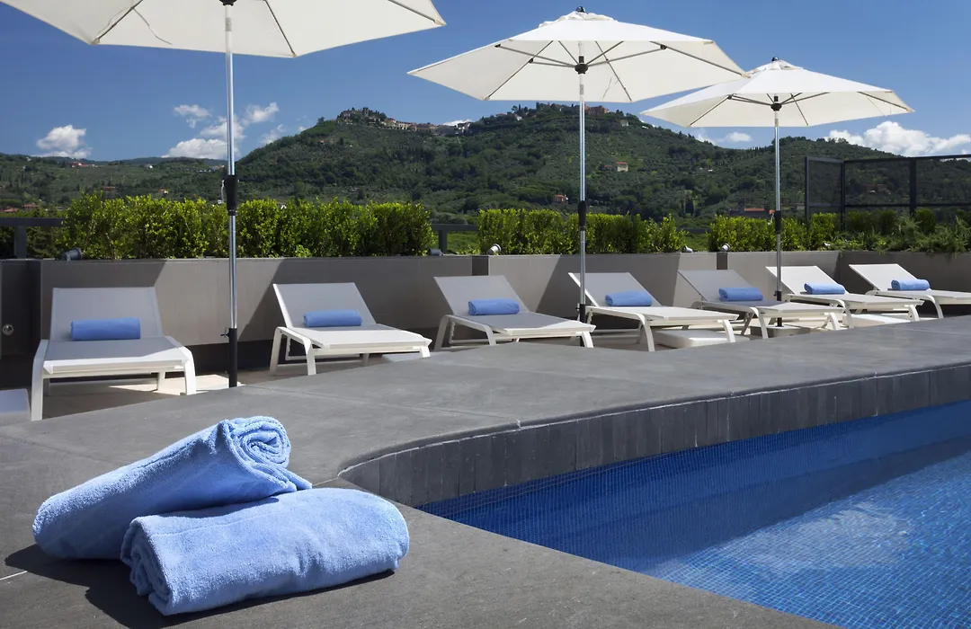 Lhp Napoli Palace & Spa-1
