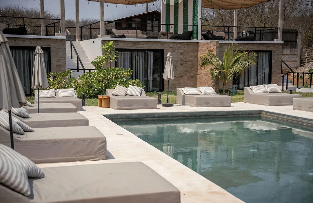 Bora Boutique - Adults Only-1