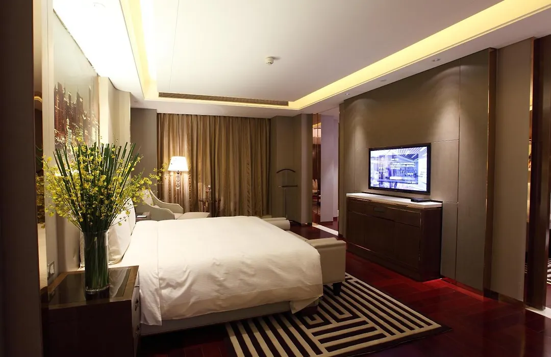 Royal Century Hotel Shanghai-1