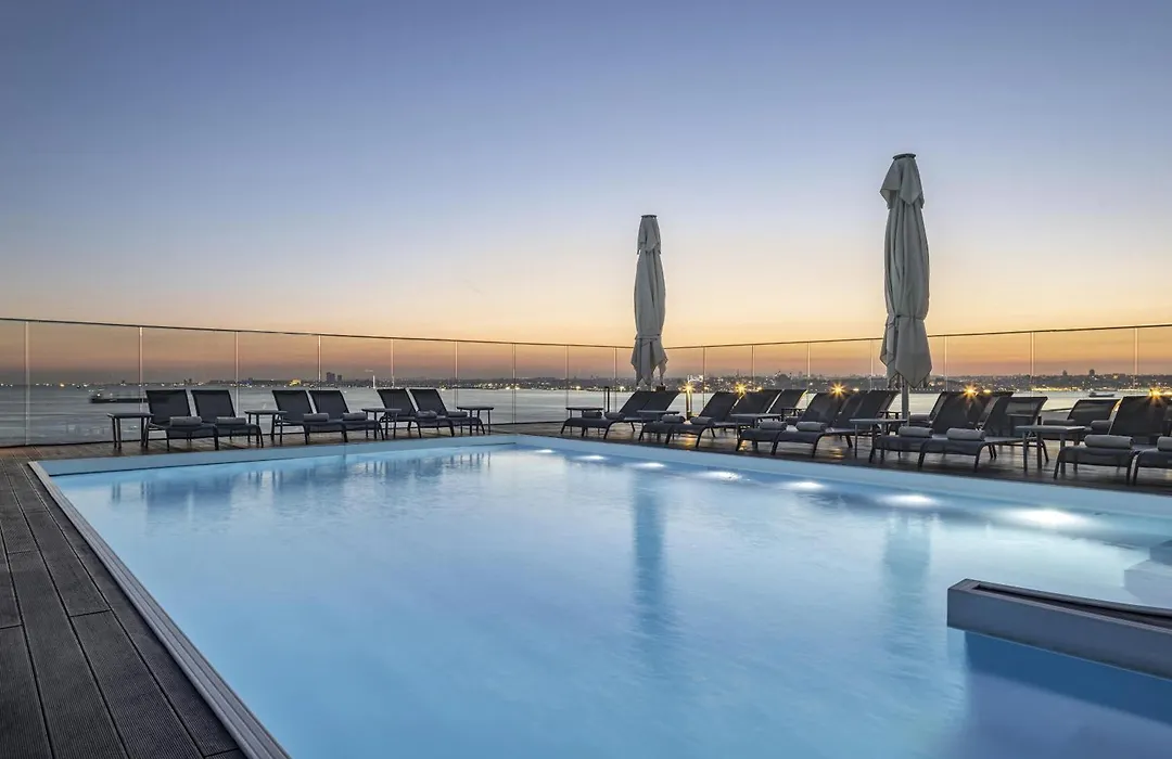 Doubletree By Hilton Istanbul - Moda-1