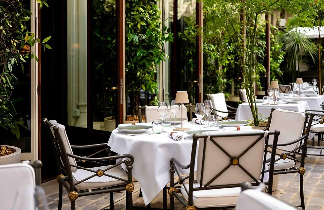 La Réserve Paris Hotel&Spa-1