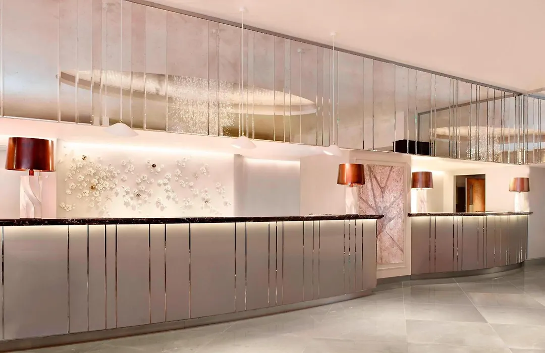 The Park Tower Knightsbridge, A Luxury Collection Hotel, London-1