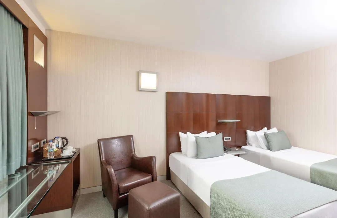 Point Hotel Taksim-1