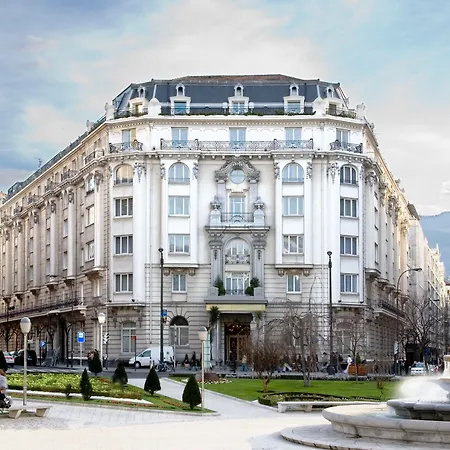 Hotel Carlton-3