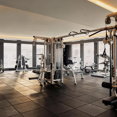 Equinox Hotel New York-2