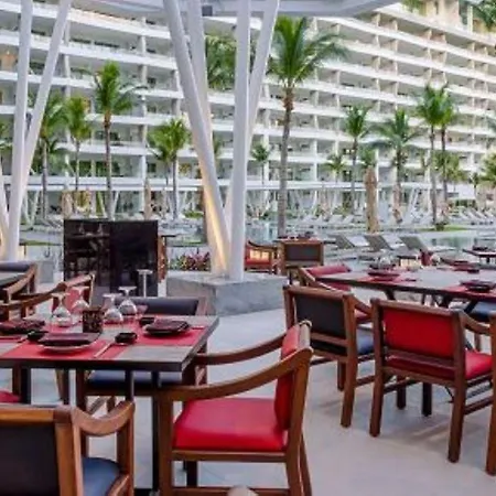 Ocean View In 5 Diamond Resort-2