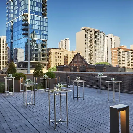Viceroy Chicago-3