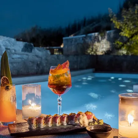 Aeonic Suites And Spa-2