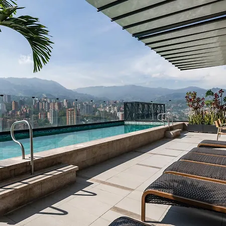 York Medellin, Curio Collection By Hilton-2