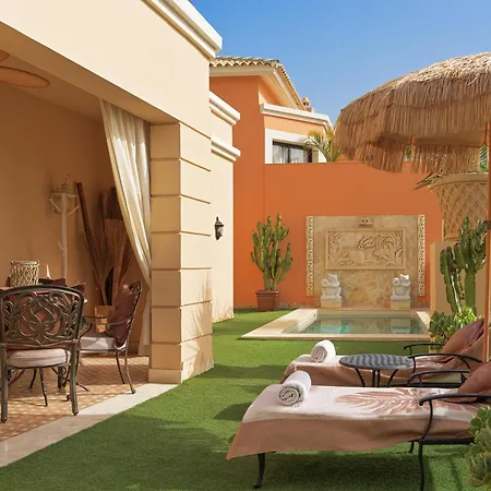 Royal Garden Villas, Luxury Hotel-2