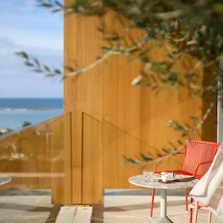 Dusit Suites Hotel Athens-3