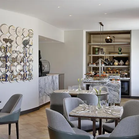 Signia By Hilton-3