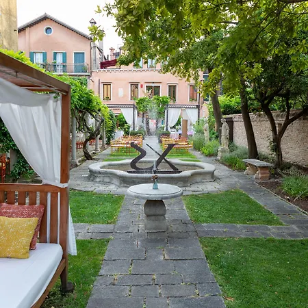 Excess Venice Boutique Hotel & Private Spa - Adults Only-3