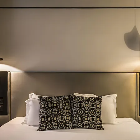 Corso 281 Luxury Suites-2