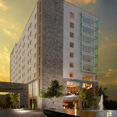 Courtyard By Marriott Queretaro-2