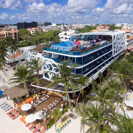We Uniq Hotel El Carmen Adults Only-3