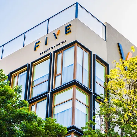 Five Hotel&Residences-3
