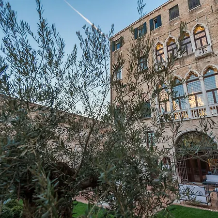 Hotel Nani Mocenigo Palace-2