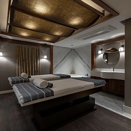 Gleam Collection Hotel-3