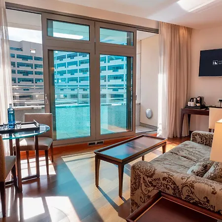 Eurostars Grand Marina Hotel GL-3