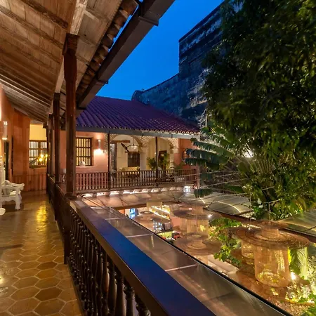 El Marques Hotel Boutique By Geh Suites-2