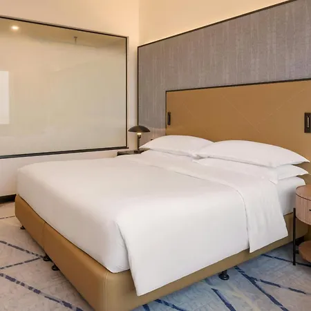 Sheraton Mall Of The Emirates Hotel, Dubai-2