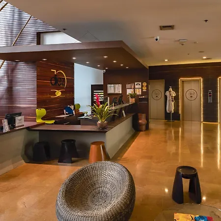 Diez Hotel Categoría Colombia-2