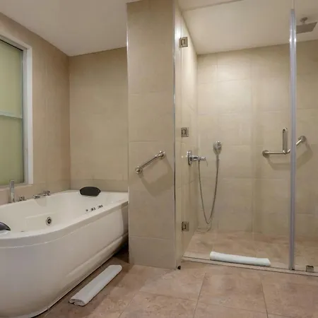 Four Points By Sheraton Cuenca-2