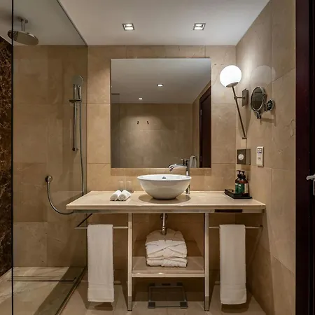Crowne Plaza Porto By Ihg-2