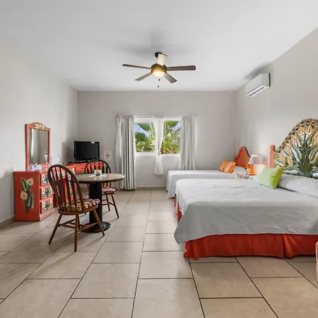 Marina Banderas Suites Hotel Boutique-2
