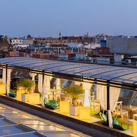 Mystery Hotel Budapest, Preferred Hotels & Resorts-2