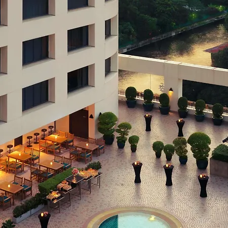 Grand Mercure Bangkok Atrium-2