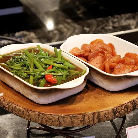 Koon Hotel Sukhumvit-3