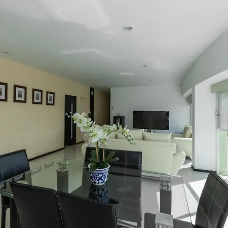 La Reserva Suites-3