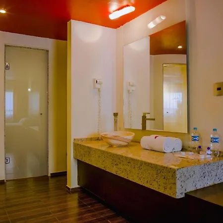 Auto Hotel Dubai-2
