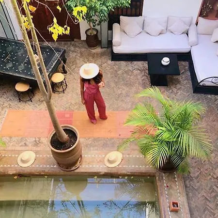 Riad Les Nuits De Marrakech-3