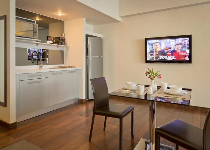 Las Suites Campos Eliseos México DF