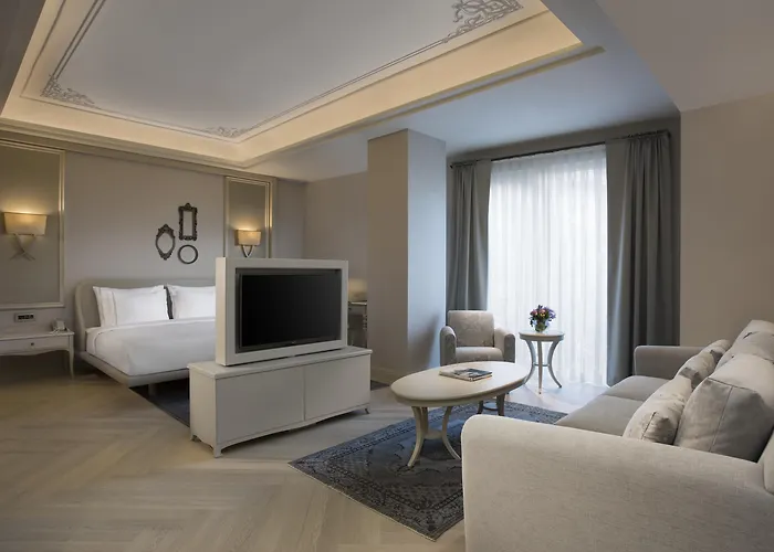 Lazzoni Hotel Estambul