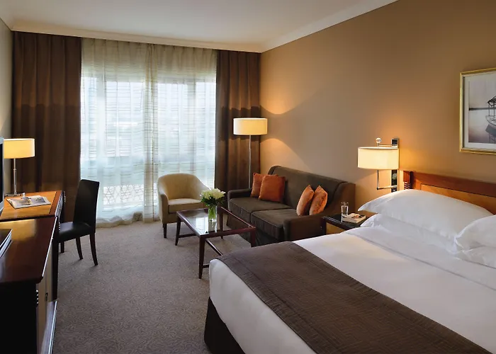 Moevenpick Hotel & Apartments Bur Dubái