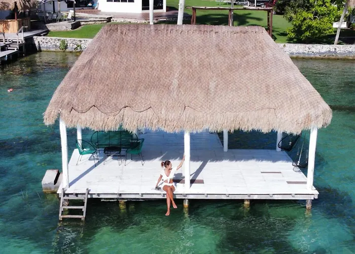 Royal Palm Bacalar Cabañas&Lagoon Club