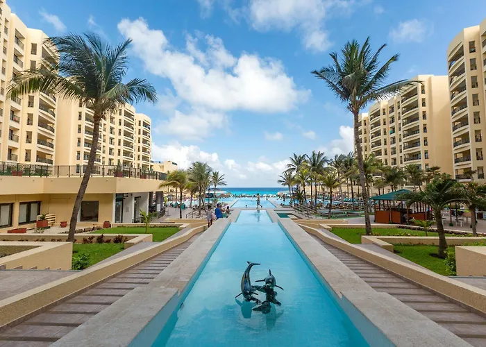 Holiday Inn Club Vacations The Royal Sands All Inclusive Cancún