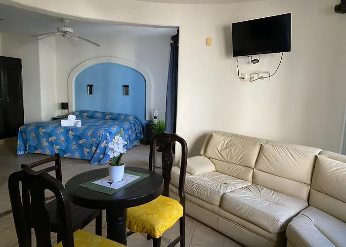 Hotel Castillo Del Mar - 5 Th Ave Playa del Carmen