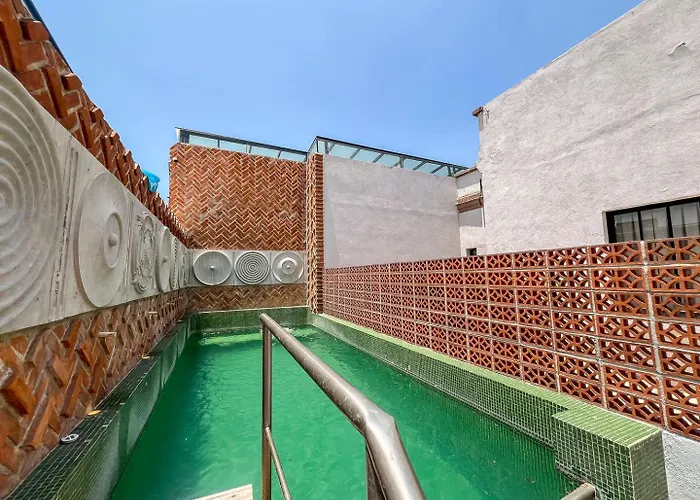 Hotel Mansion E. Borbon León