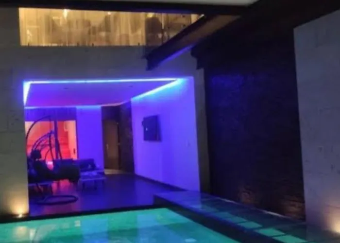 Picasso Villas & Suites Guadalajara